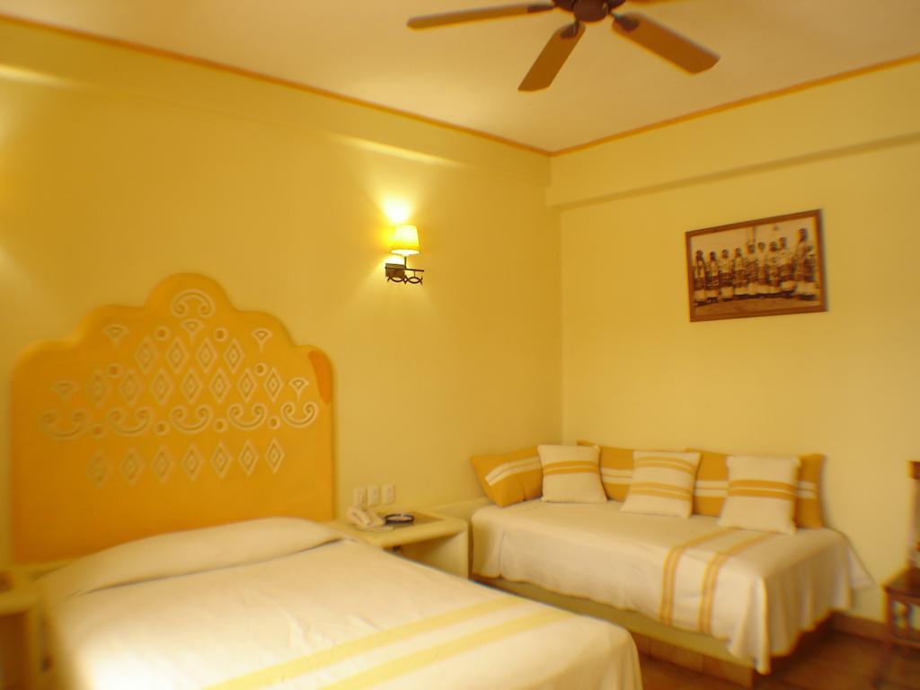 Hotel Maria Mixteca Santa Cruz Huatulco Exterior photo