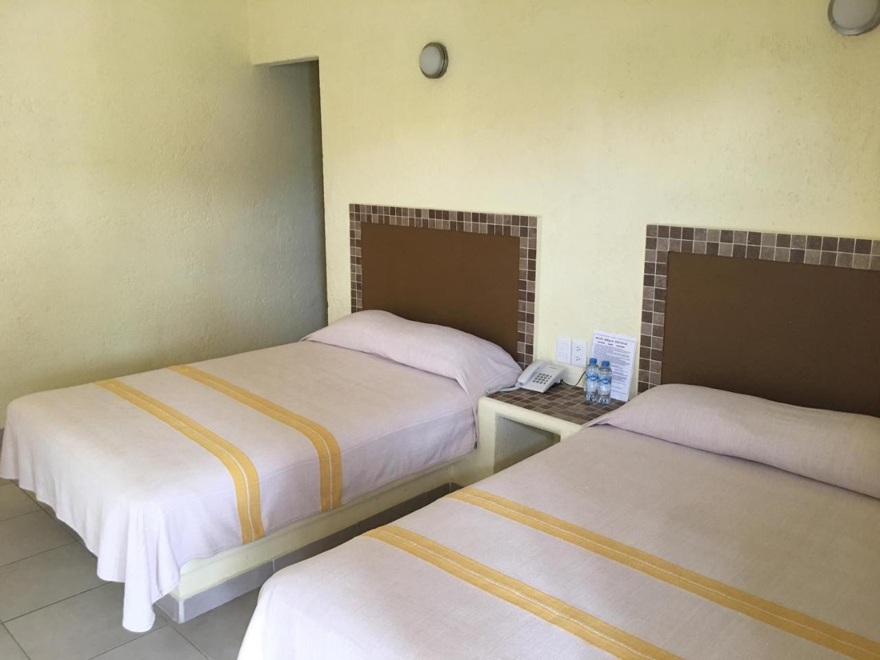 Hotel Maria Mixteca Santa Cruz Huatulco Exterior photo